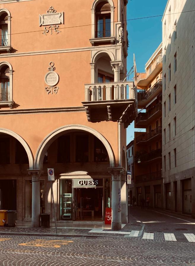Dimora del Teatro Hotel Treviso Esterno foto